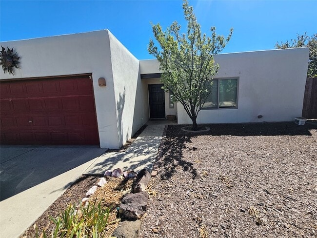 Building Photo - 7524 Kachina Loop