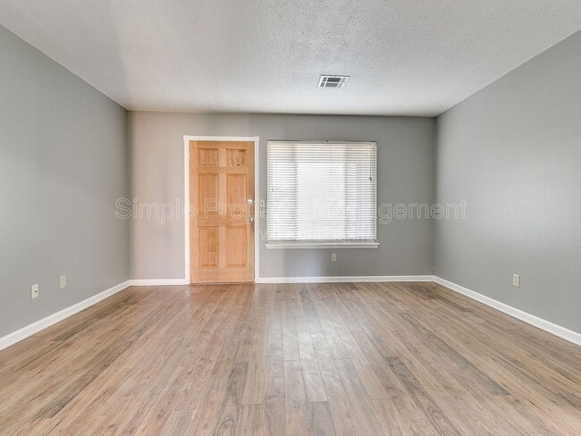 Building Photo - 6744 NW 52nd St