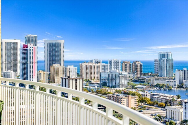 Building Photo - 1745 E Hallandale Beach Blvd