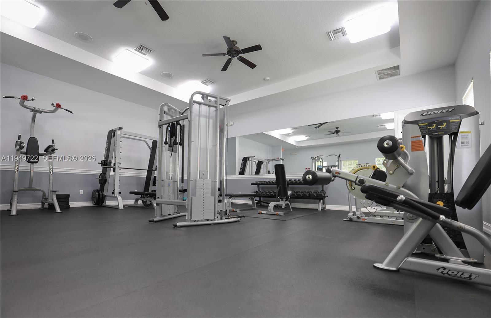 Building Photo - 16122 Poppyseed Cir