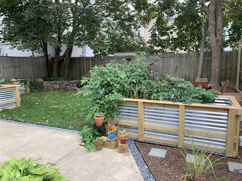 Garden Bed - 9 Tyler St