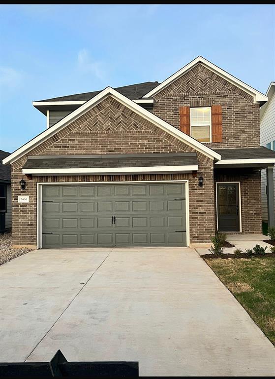 Building Photo - 2436 Danbury Ln