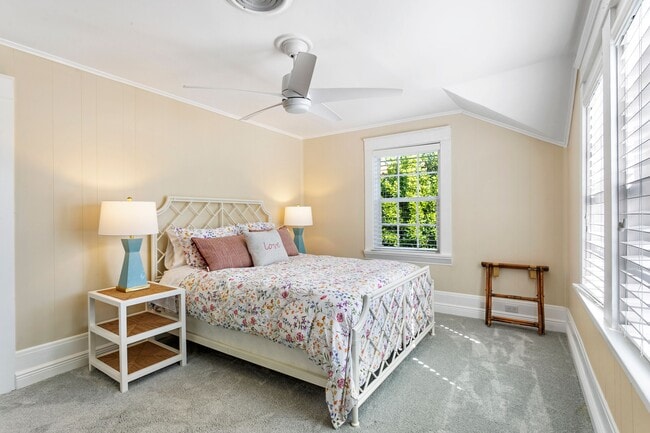 Building Photo - 141 Australian Ave