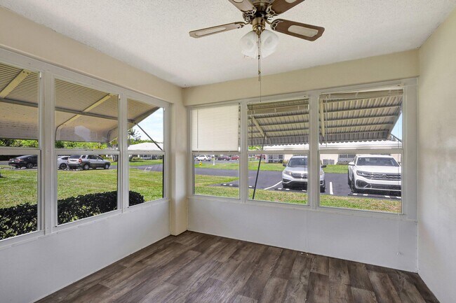 Building Photo - 903 Savannas Point Dr