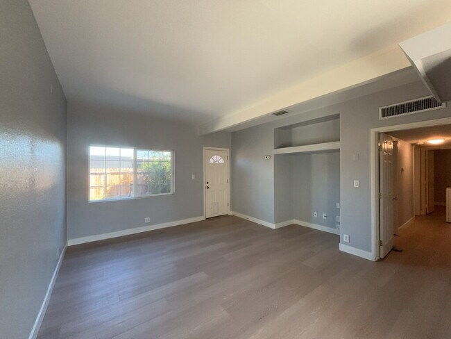 Building Photo - 3 Bedroom home,  just remodeled for you!