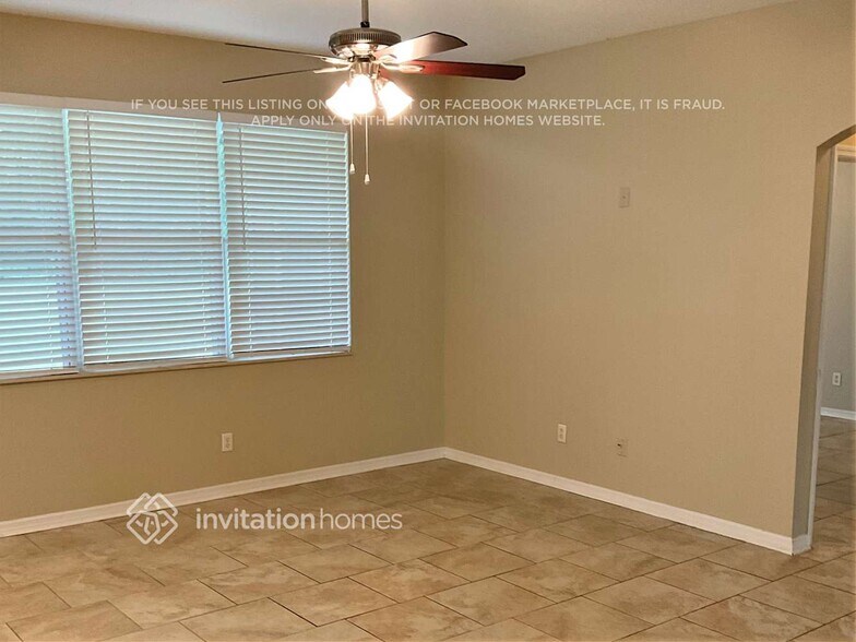 Building Photo - 1170 Emerald Hill Way