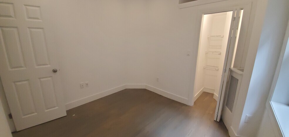 Building Photo - 80 West Cedar St