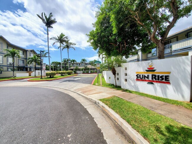 Building Photo - For Rent | 1 bedroom, 1 bath upstairs corner unit located in Sun Rise with 1 assigned parking stall
