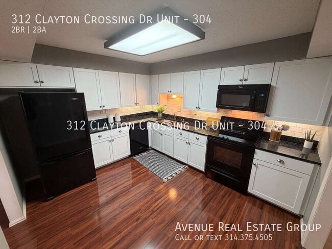 Building Photo - 312 Clayton Xing Dr