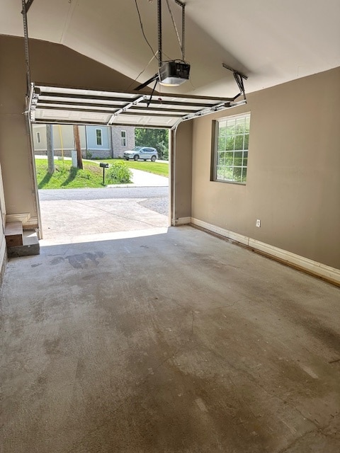 Attached Garage - 4493 Winn St