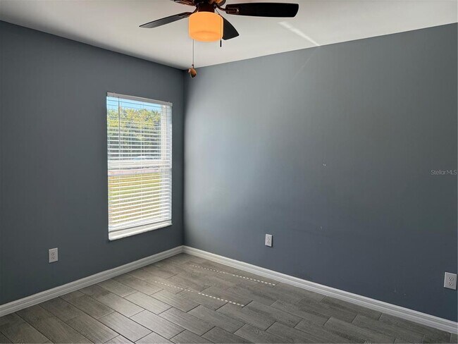 Building Photo - 1263 Somerset St