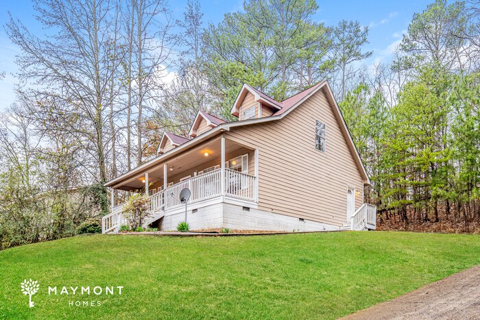 Building Photo - 656 15th Ct NW