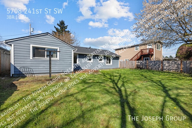 Building Photo - 5708 241st St SW