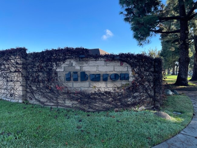 Building Photo - 16026 Timberhill Ln