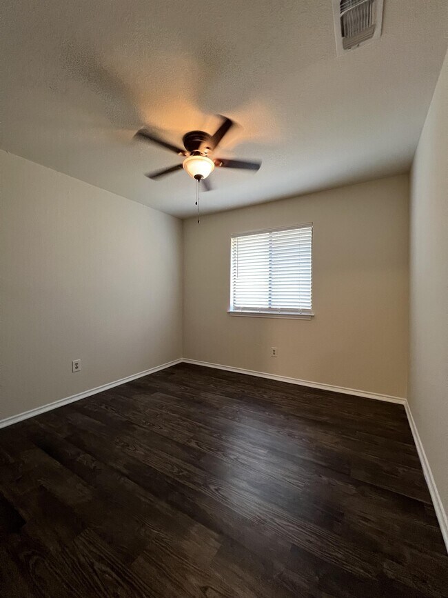 Building Photo - 3701 Habersham