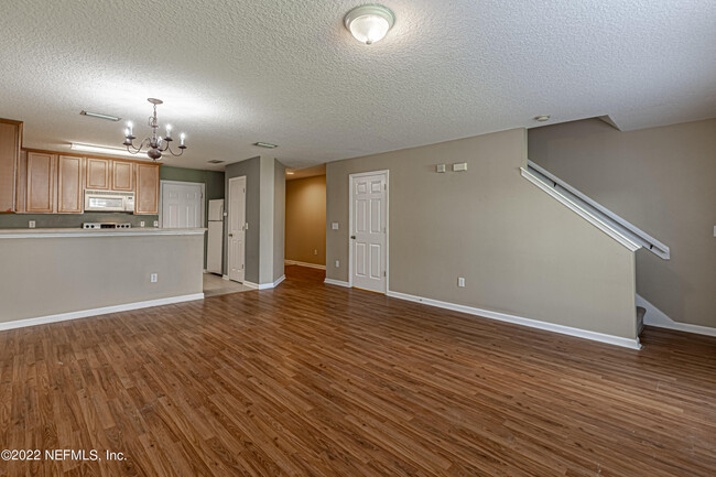 Building Photo - 1500 Calming Water Dr