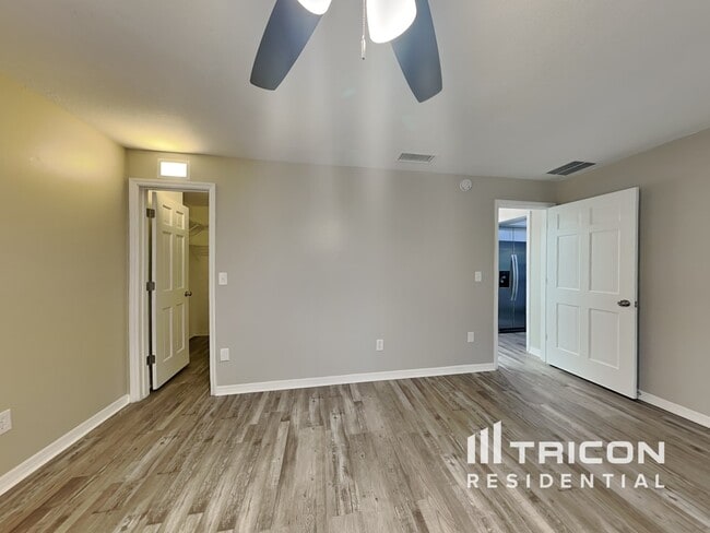 Building Photo - 1557 Skye Ct