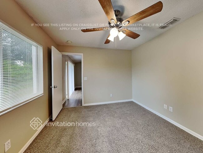 Building Photo - 11703 Brenford Crest Dr