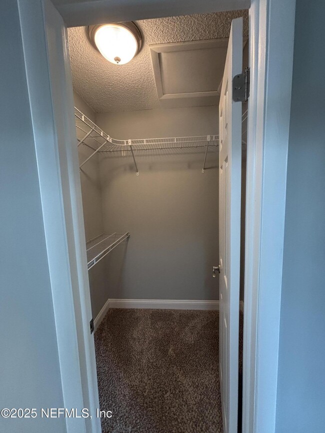 Building Photo - 12344 Cormorant Ct