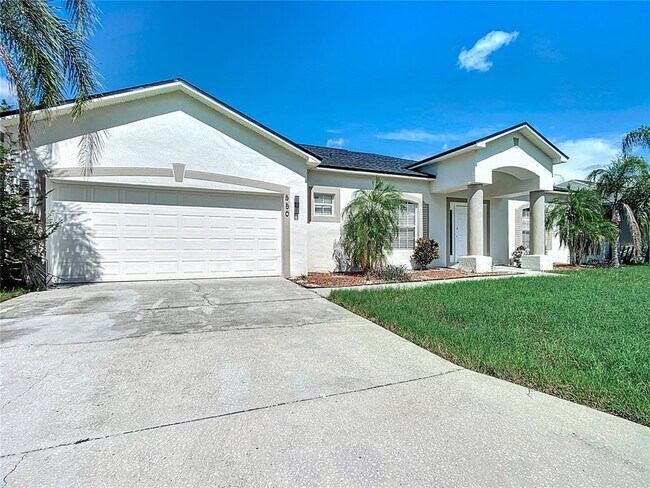 Building Photo - 550 Reddicks Cir