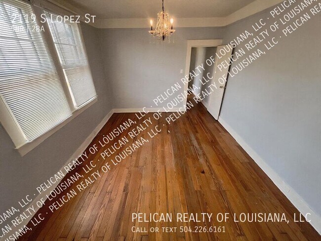 Building Photo - 2119 S Lopez St