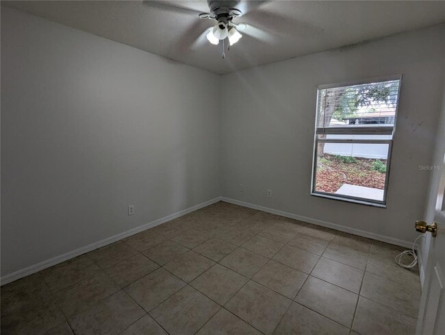 Building Photo - 5000 Anclote River St