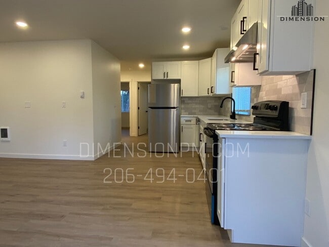 Building Photo - 5811 27th St NE