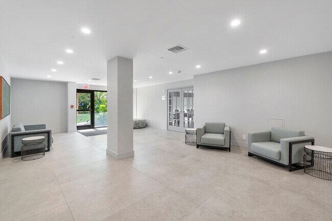 Building Photo - 1160 N Federal Hwy