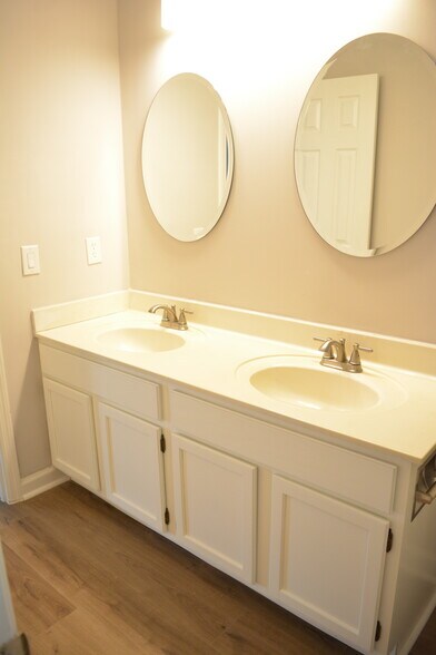 Building Photo - 4506 Spyglass Dr