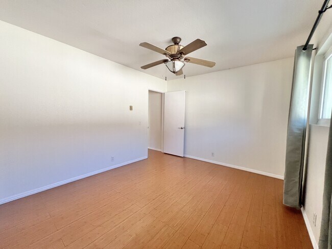 Building Photo - 6966 Park Mesa Way