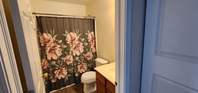 Building Photo - 3185 Ketch Ct