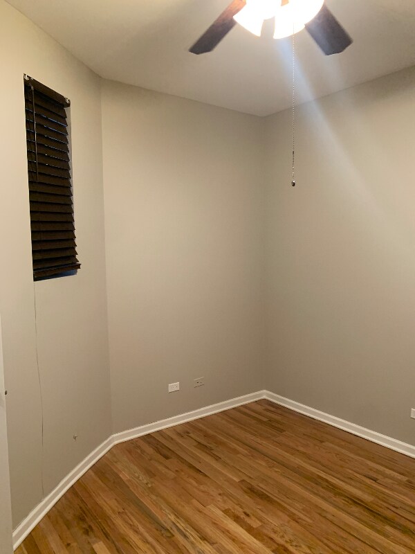 Building Photo - 5902 S Prairie Ave