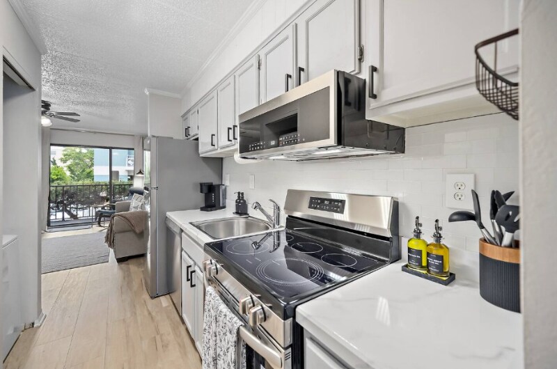 Building Photo - 16 51st St