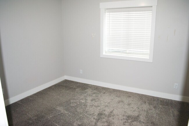 Building Photo - Beautiful 5 Bed, 3.5 Bath Home in Rigby, Idaho!