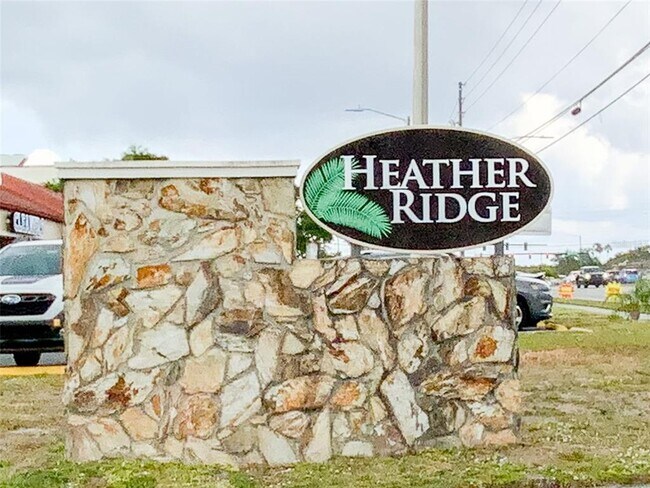 Building Photo - 1370 Heather Ridge Blvd