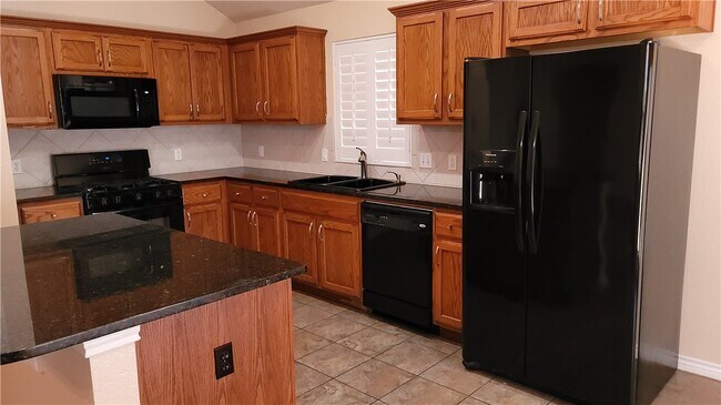 Building Photo - 11712 Larch Valley Dr