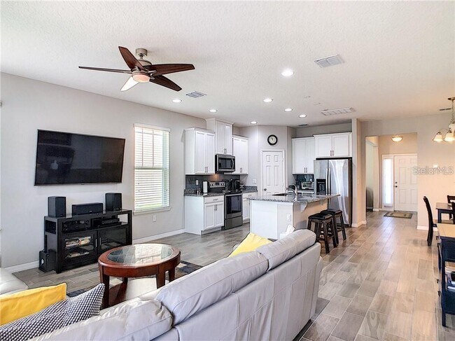 Building Photo - 8160 Wood Sage Dr