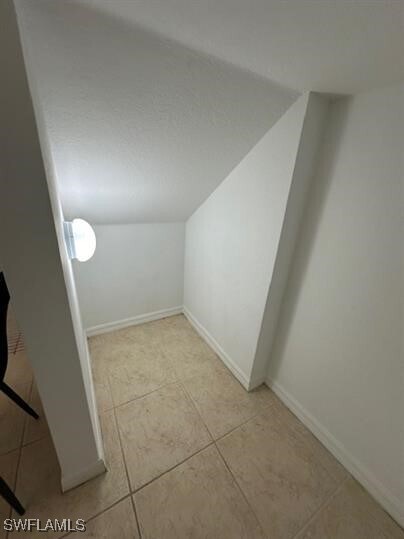 Building Photo - 14732 Sutherland Ave