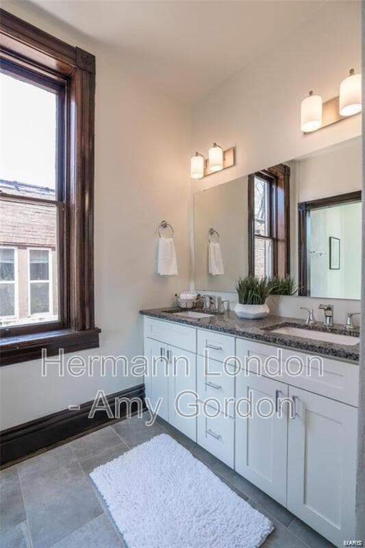 Building Photo - 3922 Castleman Ave