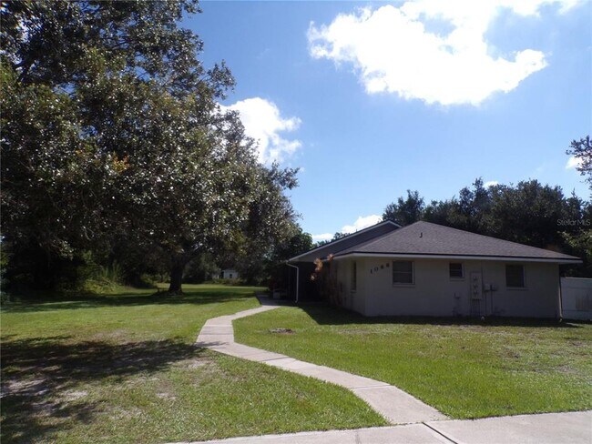 Primary Photo - 1088 Melville Rd