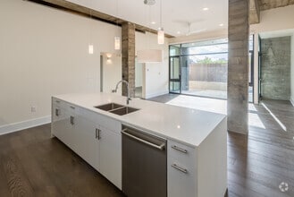 Building Photo - Saxonia Apartments