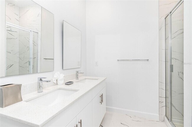 Building Photo - 277 Famagusta Dr