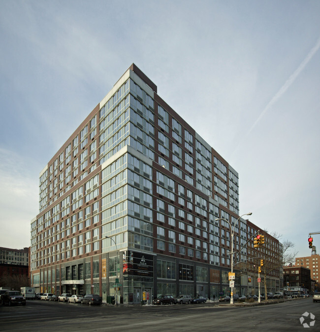 Building Photo - The Chrystie