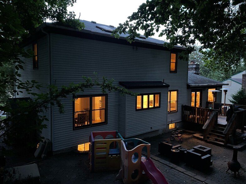 Building Photo - 15690 Pike Trail