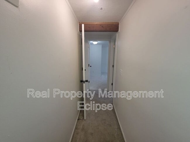 Building Photo - 9222 NE 180th St