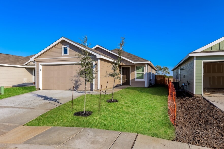 Primary Photo - 4307 Fluvial Cir