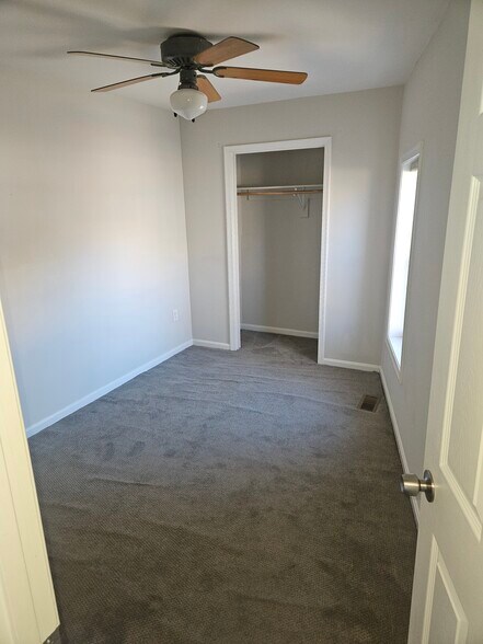 2nd BR or study with closet space - 1248 Florida Ave NW