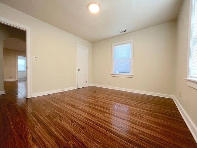 Building Photo - Charming 3-Bedroom Home for Rent