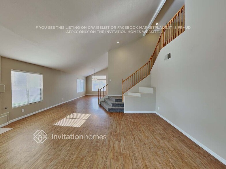 Building Photo - 3703 Funston Way