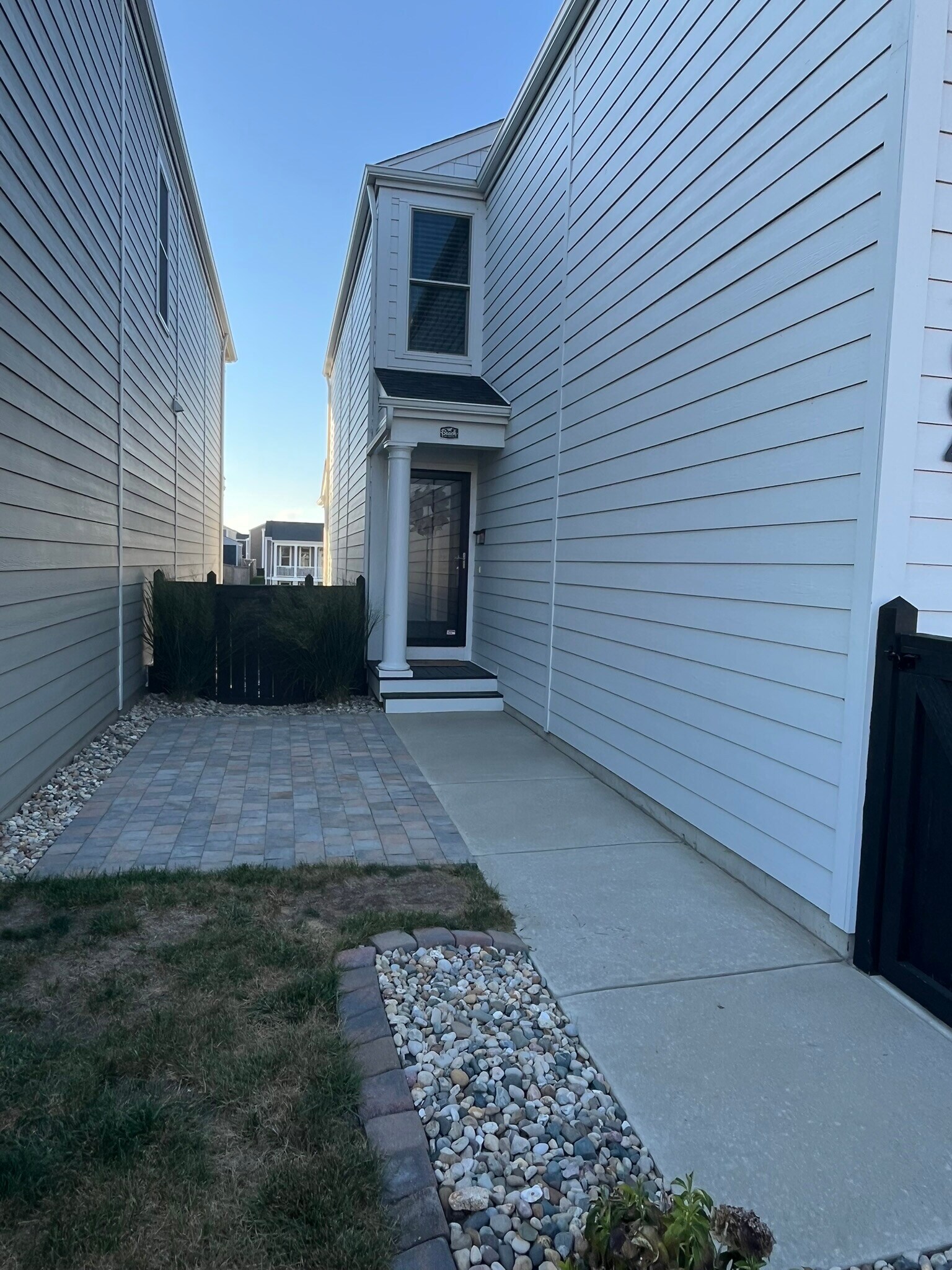 Building Photo - 1064 Dyess Way